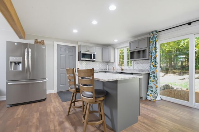 229 Tirrell Hill Road, Goffstown, NH 03045