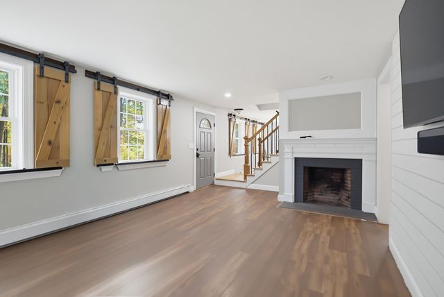229 Tirrell Hill Road, Goffstown, NH 03045
