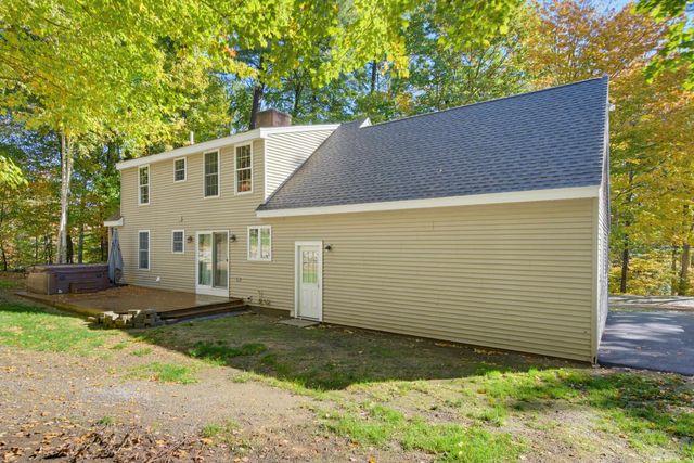 229 Tirrell Hill Road, Goffstown, NH 03045