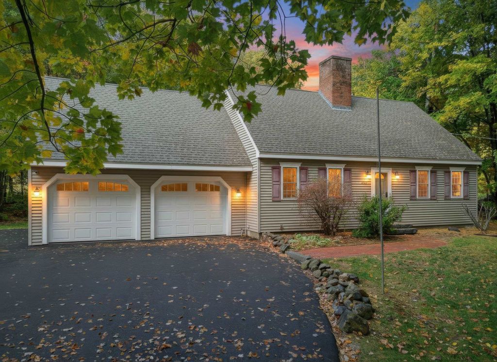 229 Tirrell Hill Road, Goffstown, NH 03045