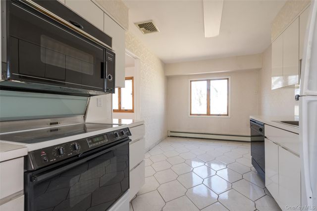 507 Joan Street, Ronkonkoma, NY 11779
