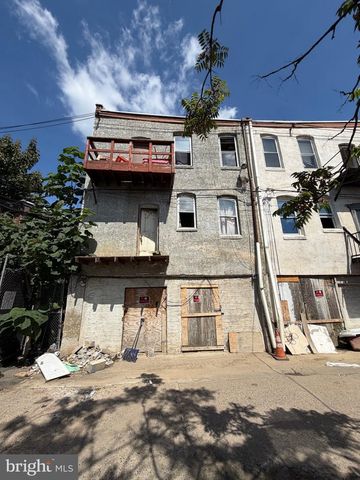 444 & 446 W ROOSEVELT BLVD, Philadelphia, PA 19120