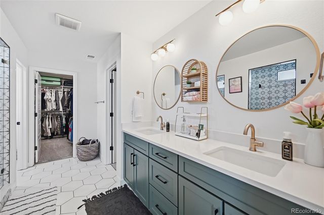7254 S Waterloo Way, Aurora, CO 80016