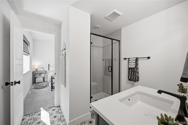 7254 S Waterloo Way, Aurora, CO 80016