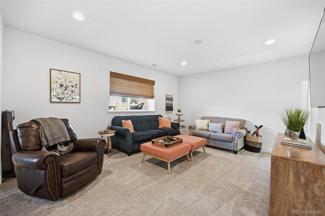 7254 S Waterloo Way, Aurora, CO 80016