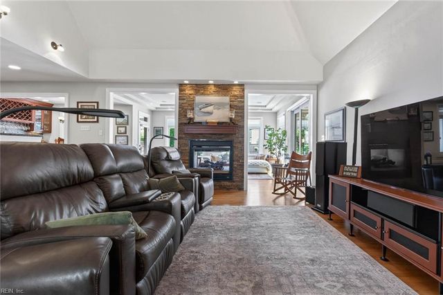 925 Sonora CT, Virginia Beach, VA 23456