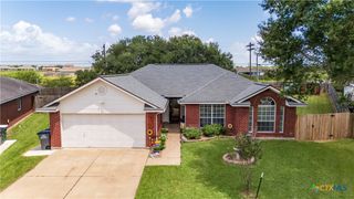 511 Appaloosa Drive, Victoria, TX 77904