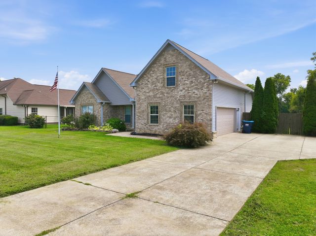 1305 Round Rock Dr, Murfreesboro, TN 37128