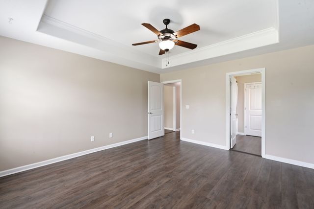 1305 Round Rock Dr, Murfreesboro, TN 37128