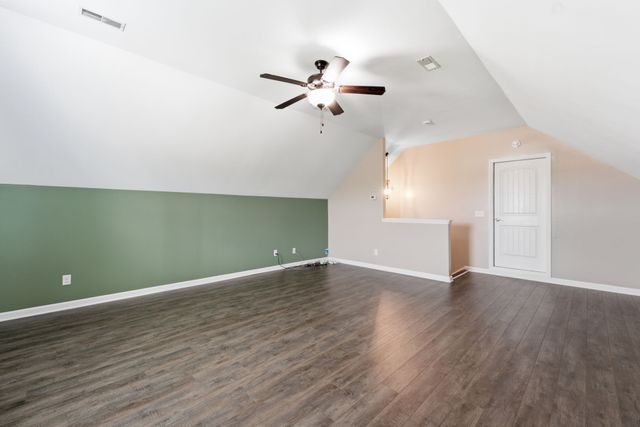 1305 Round Rock Dr, Murfreesboro, TN 37128
