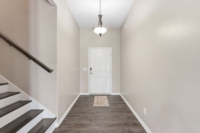 1305 Round Rock Dr, Murfreesboro, TN 37128