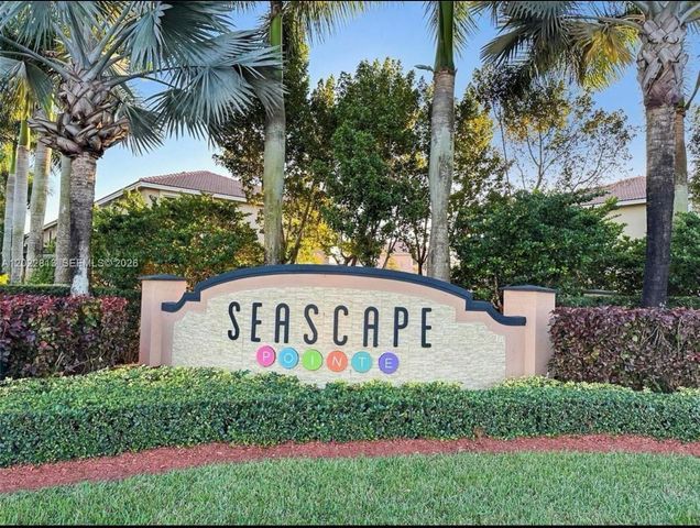 2474 SE 10th Ct, Homestead, FL 33035