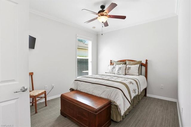 2050 Mandarin LN, Naples, FL 34120