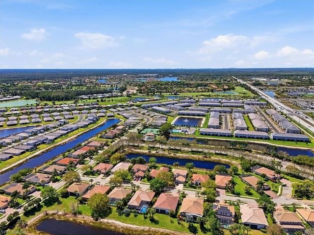 2050 Mandarin LN, Naples, FL 34120