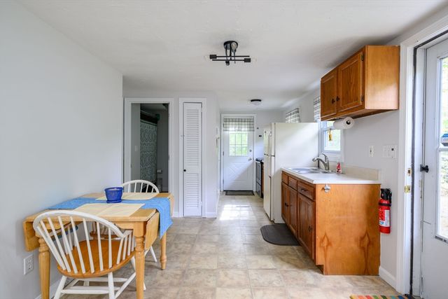 13 Coach House Ln, Dennis, MA 02660