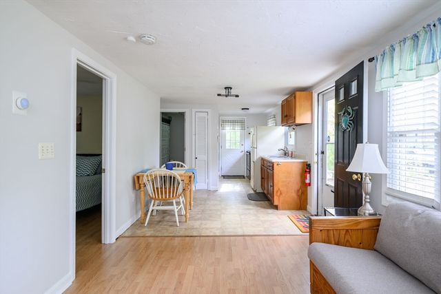 13 Coach House Ln, Dennis, MA 02660