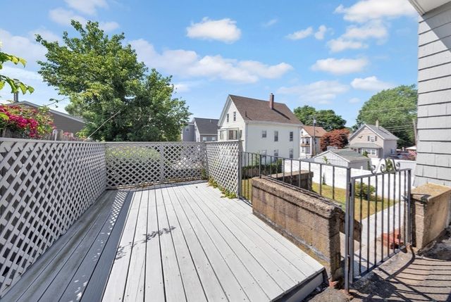337 Maple St, Lynn, MA 01904