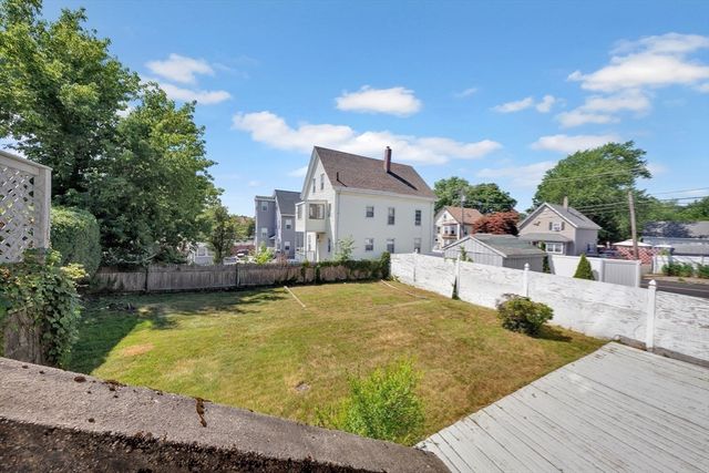 337 Maple St, Lynn, MA 01904