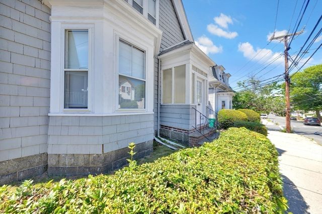 337 Maple St, Lynn, MA 01904
