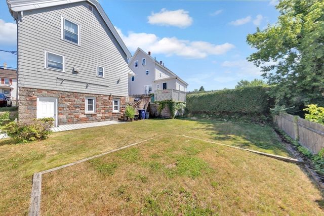 337 Maple St, Lynn, MA 01904