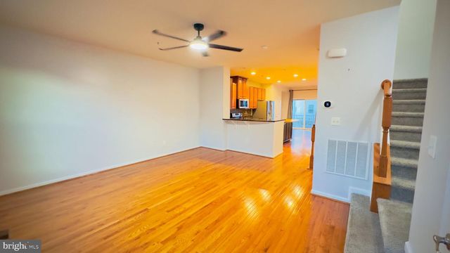 7420 SINGERS WAY, Elkridge, MD 21075
