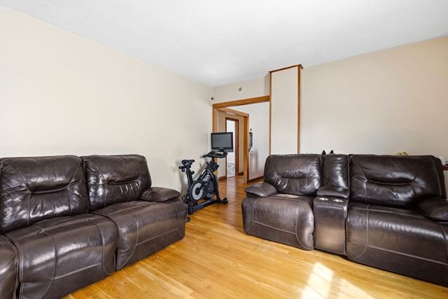 50 Bradford St, Everett, MA 02149