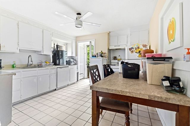 50 Bradford St, Everett, MA 02149