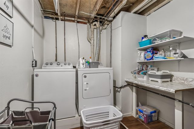 3515 E 39th Street, Des Moines, IA 50317