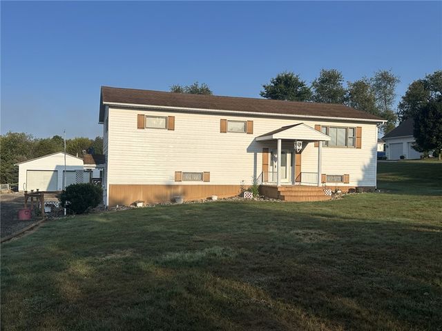 4017 Fairway Street, Manor Twp, PA 16226