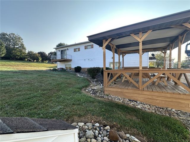 4017 Fairway Street, Manor Twp, PA 16226