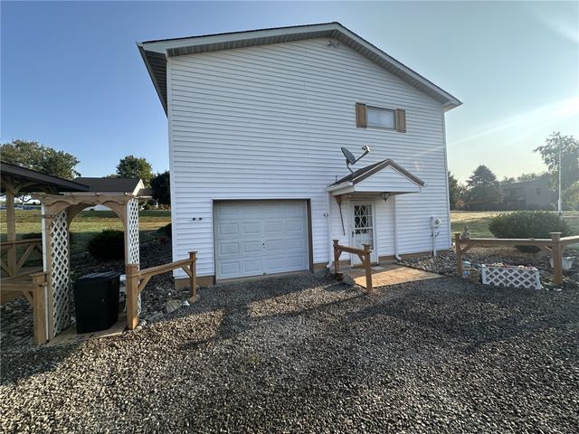 4017 Fairway Street, Manor Twp, PA 16226