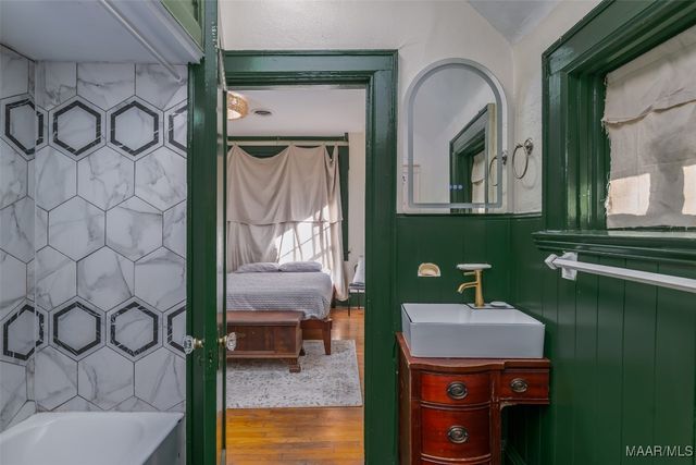 1201 MAGNOLIA Curve, Montgomery, AL 36106