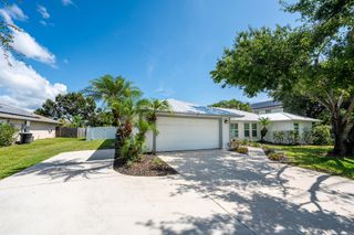 1004 W Weatherbee Road, Fort Pierce, FL 34982