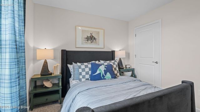 11020 Pheasant Hill Cir, Louisville, KY 40229