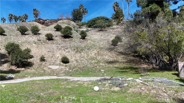 20713 Collins, Woodland Hills, CA 91367