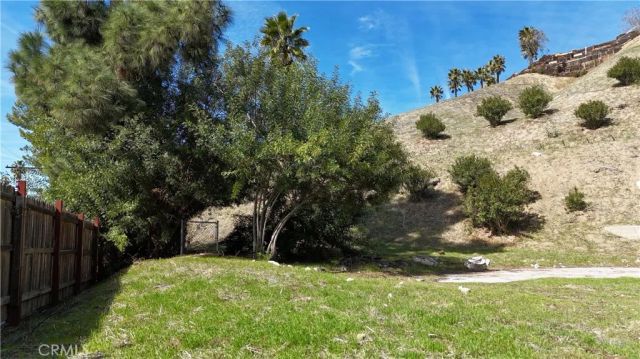 20713 Collins, Woodland Hills, CA 91367