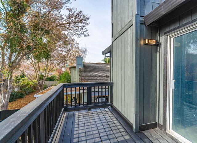 506 Mockingbird Dr, Lodi, CA 95240