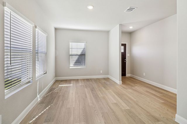 4122 Granbury Drive, Farmersville, TX 75442