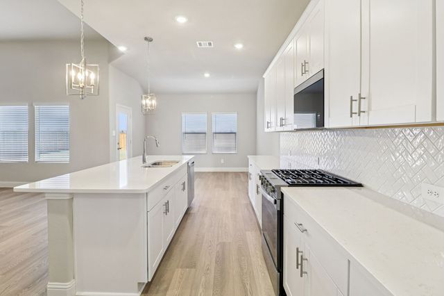 4122 Granbury Drive, Farmersville, TX 75442