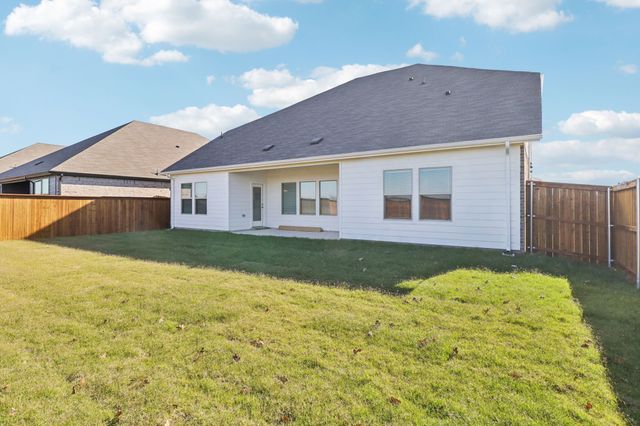 4122 Granbury Drive, Farmersville, TX 75442