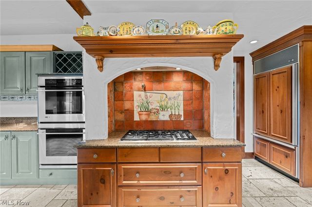 5227 Som Center Road, Solon, OH 44139