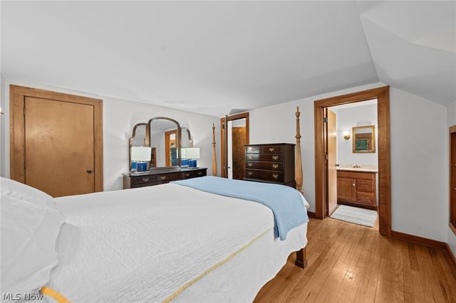 5227 Som Center Road, Solon, OH 44139