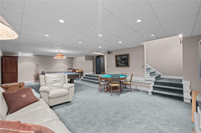 5227 Som Center Road, Solon, OH 44139