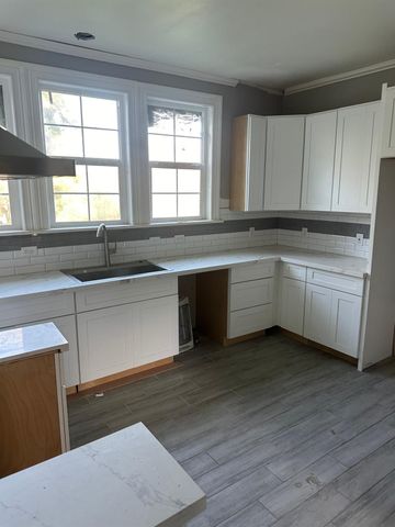 14055 River Rd, Walnut Grove, CA 95690