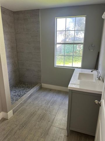 14055 River Rd, Walnut Grove, CA 95690