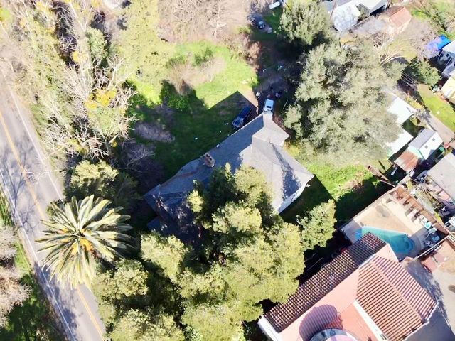 14055 River Rd, Walnut Grove, CA 95690