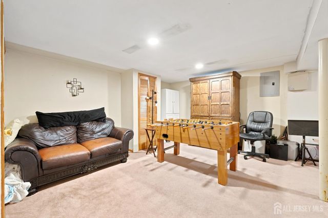 19 Barton Road, Old Bridge, NJ 08857