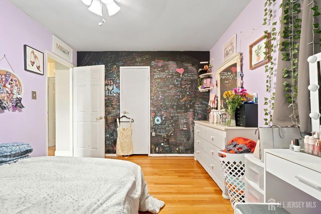 19 Barton Road, Old Bridge, NJ 08857