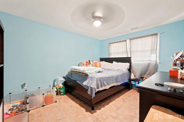 19 Barton Road, Old Bridge, NJ 08857