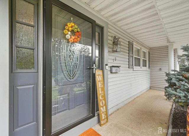 19 Barton Road, Old Bridge, NJ 08857